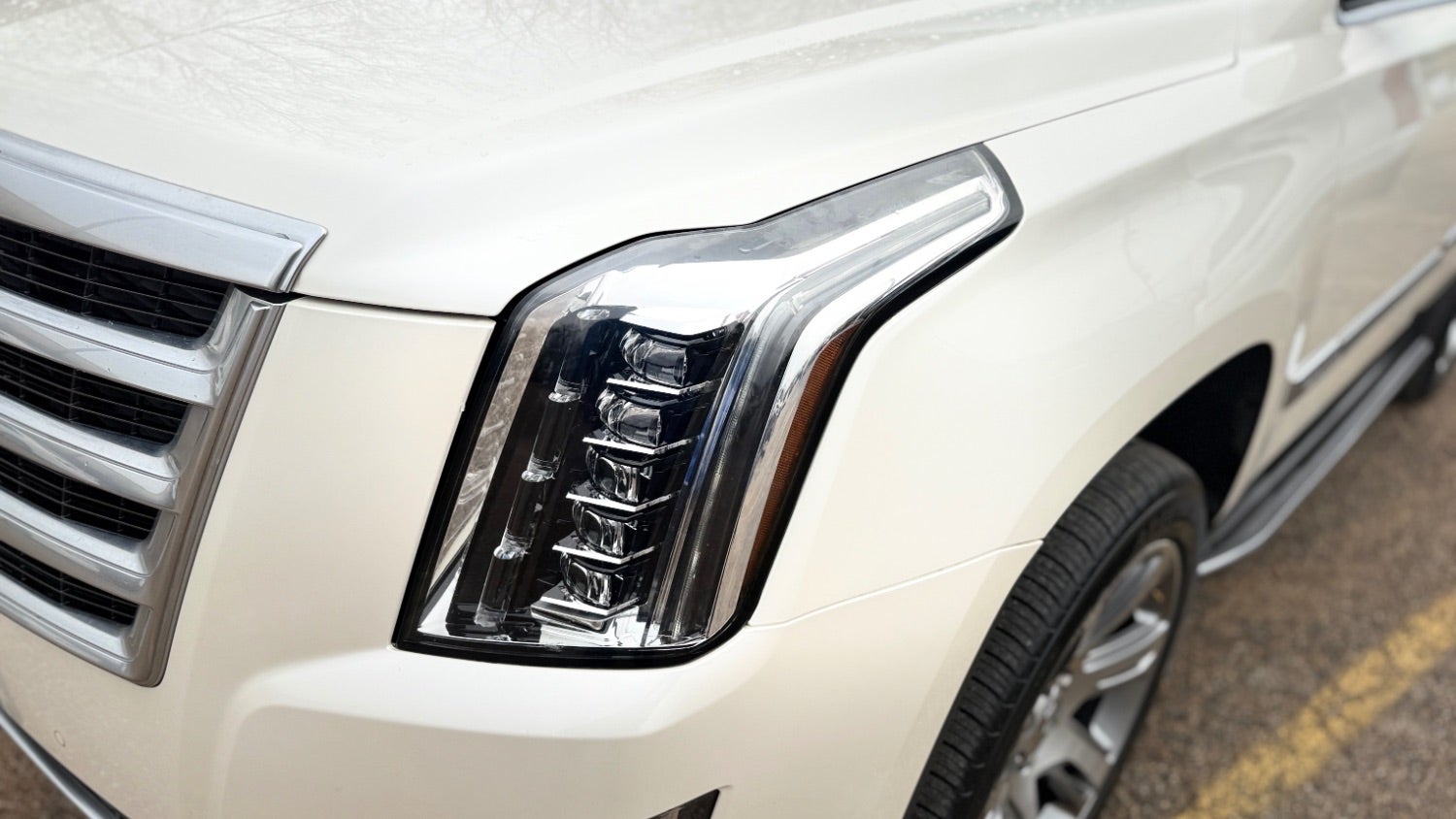 2015 Cadillac Escalade Luxury