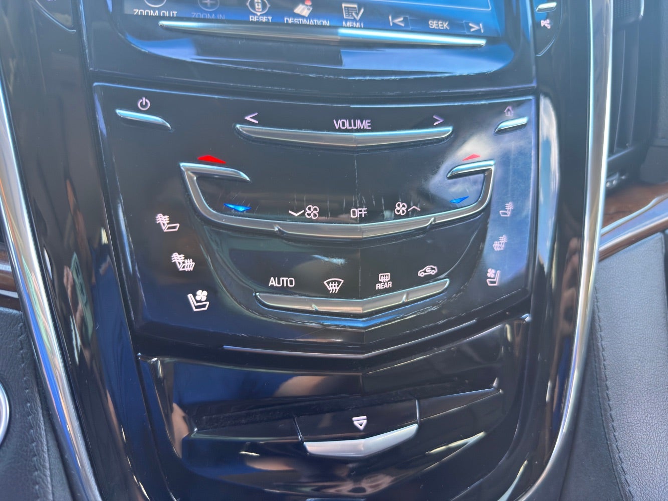 2017 Cadillac Escalade Luxury