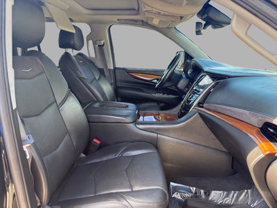 2017 Cadillac Escalade Luxury