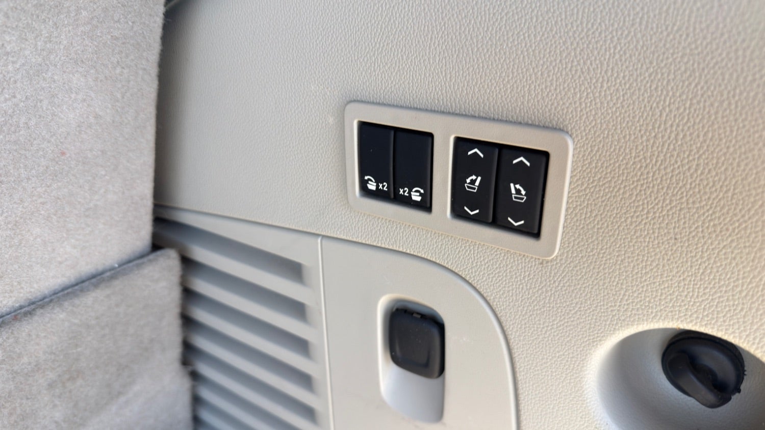 2017 Cadillac Escalade Premium Luxury