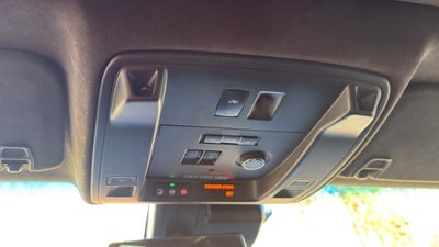 2017 Cadillac Escalade Platinum