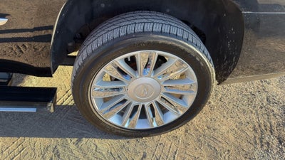 2017 Cadillac Escalade Platinum