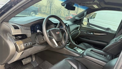 2017 Cadillac Escalade Platinum