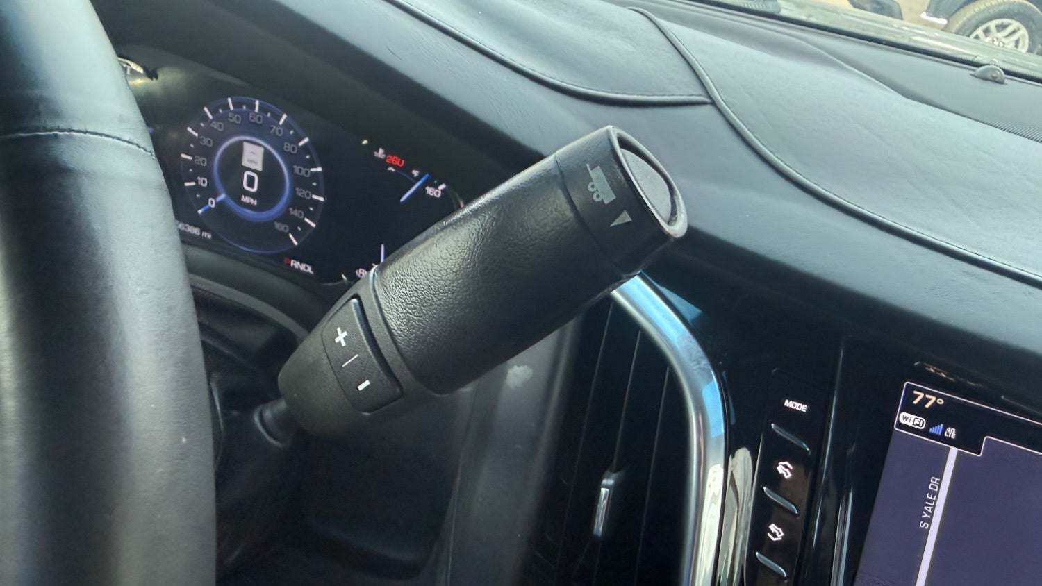 2017 Cadillac Escalade Platinum