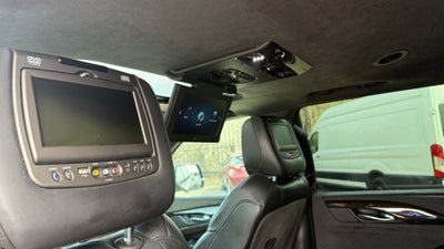 2017 Cadillac Escalade Platinum