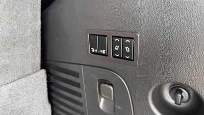 2017 Cadillac Escalade Platinum