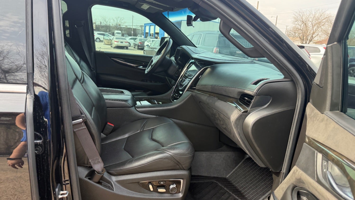 2017 Cadillac Escalade Platinum