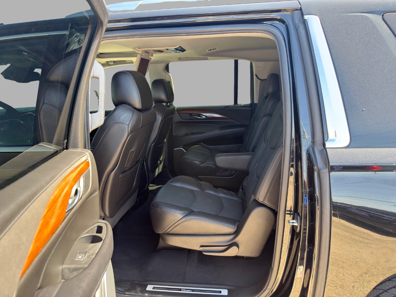 2016 Cadillac Escalade ESV Luxury Collection