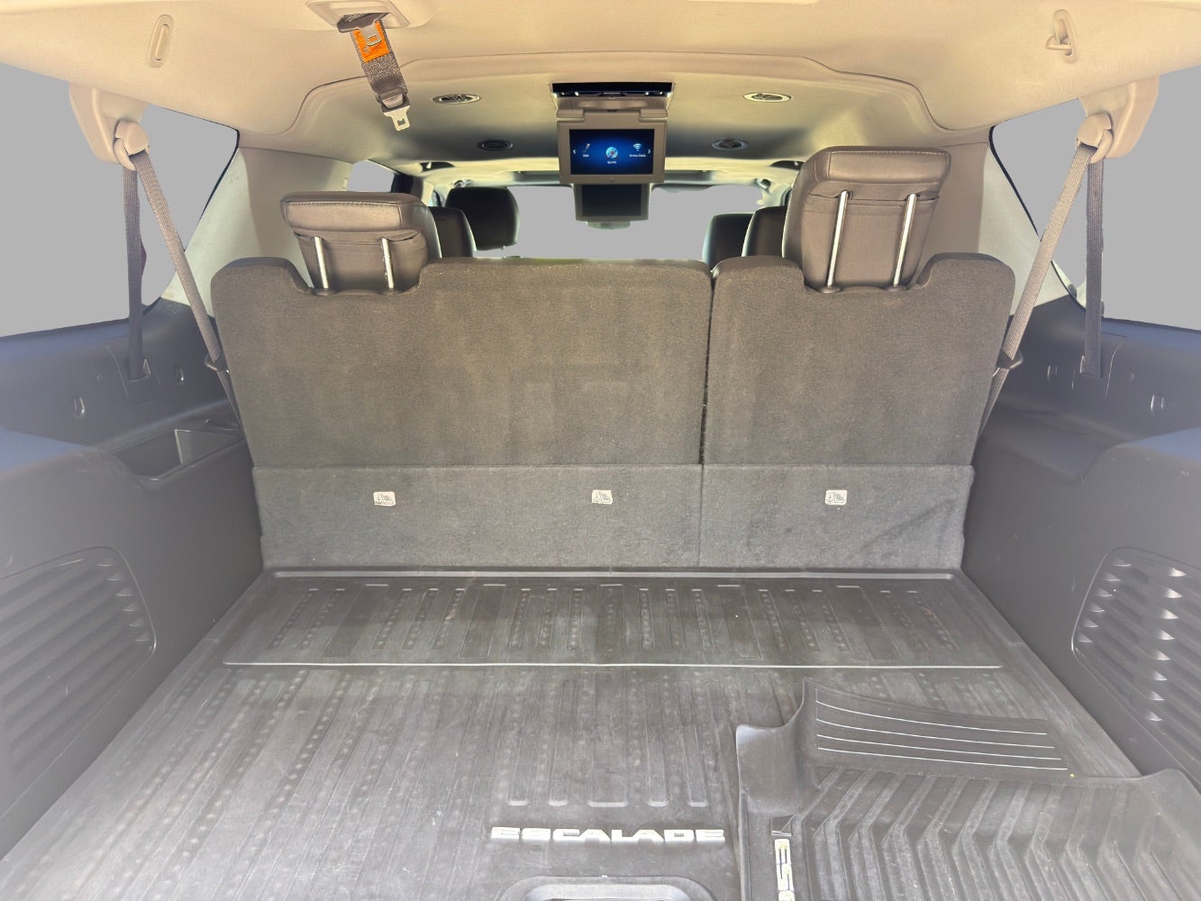 2018 Cadillac Escalade ESV Luxury
