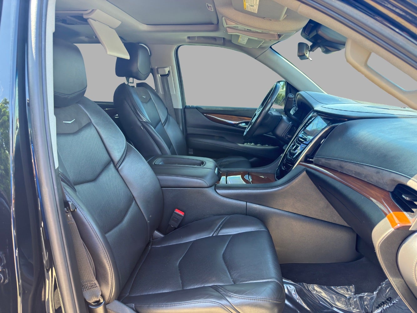 2018 Cadillac Escalade ESV Luxury