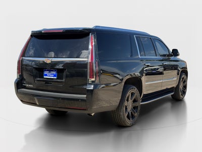 2018 Cadillac Escalade ESV Luxury
