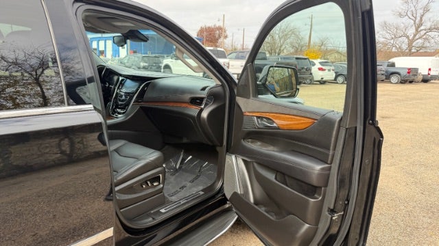 2016 Cadillac Escalade ESV Luxury Collection