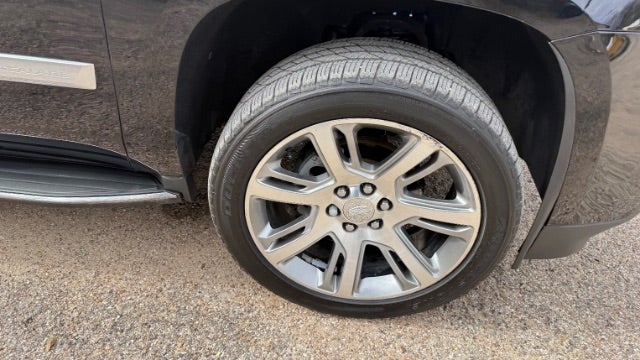 2016 Cadillac Escalade ESV Luxury Collection