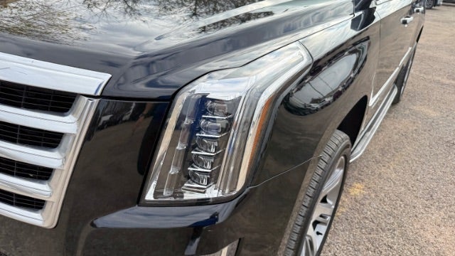2016 Cadillac Escalade ESV Luxury Collection