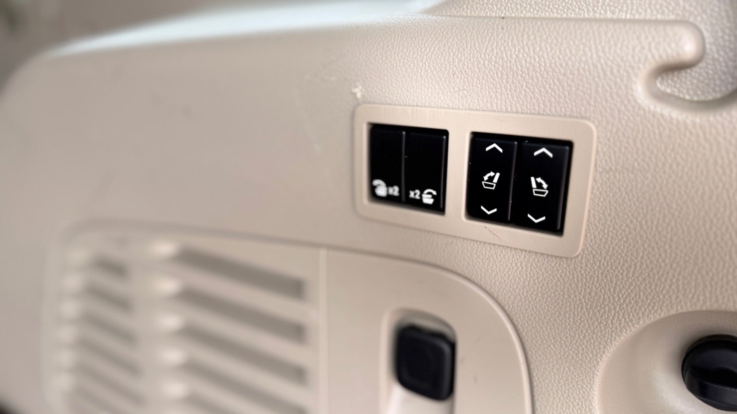 2015 Cadillac Escalade ESV Premium