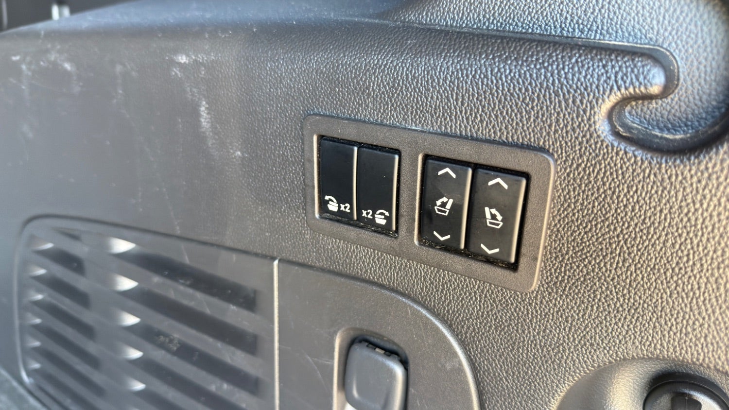 2016 Cadillac Escalade ESV Platinum