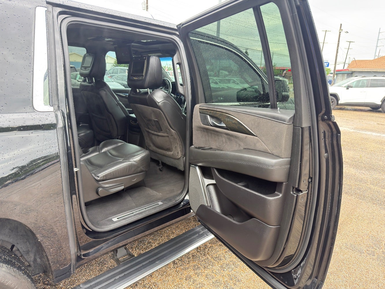 2018 Cadillac Escalade ESV Platinum