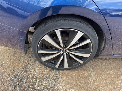 2022 Nissan Altima SR FWD