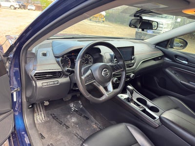 2022 Nissan Altima SR FWD