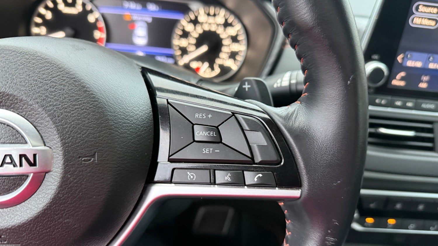 2021 Nissan Altima SR FWD