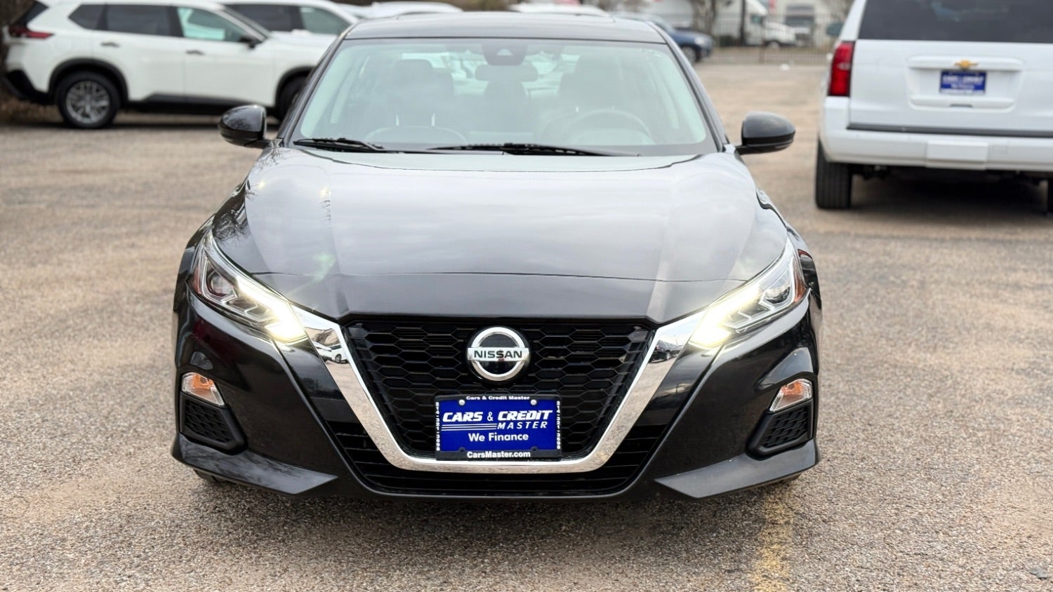 2021 Nissan Altima SR FWD