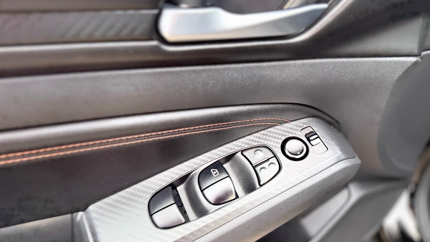 2021 Nissan Altima SR FWD