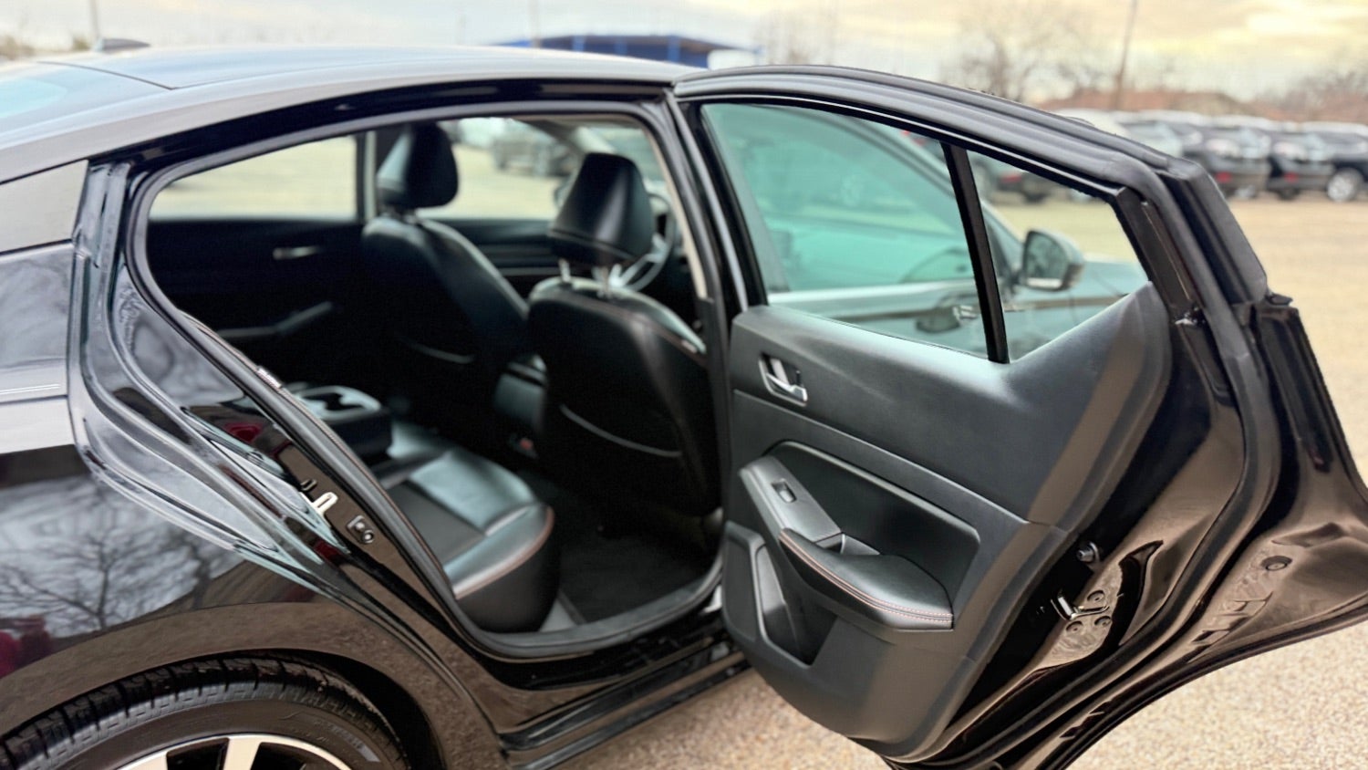 2021 Nissan Altima SR FWD