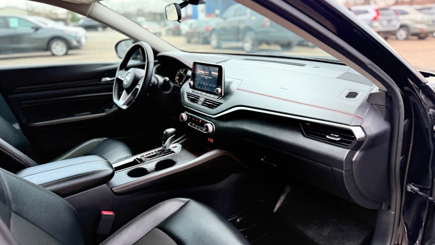 2021 Nissan Altima SR FWD