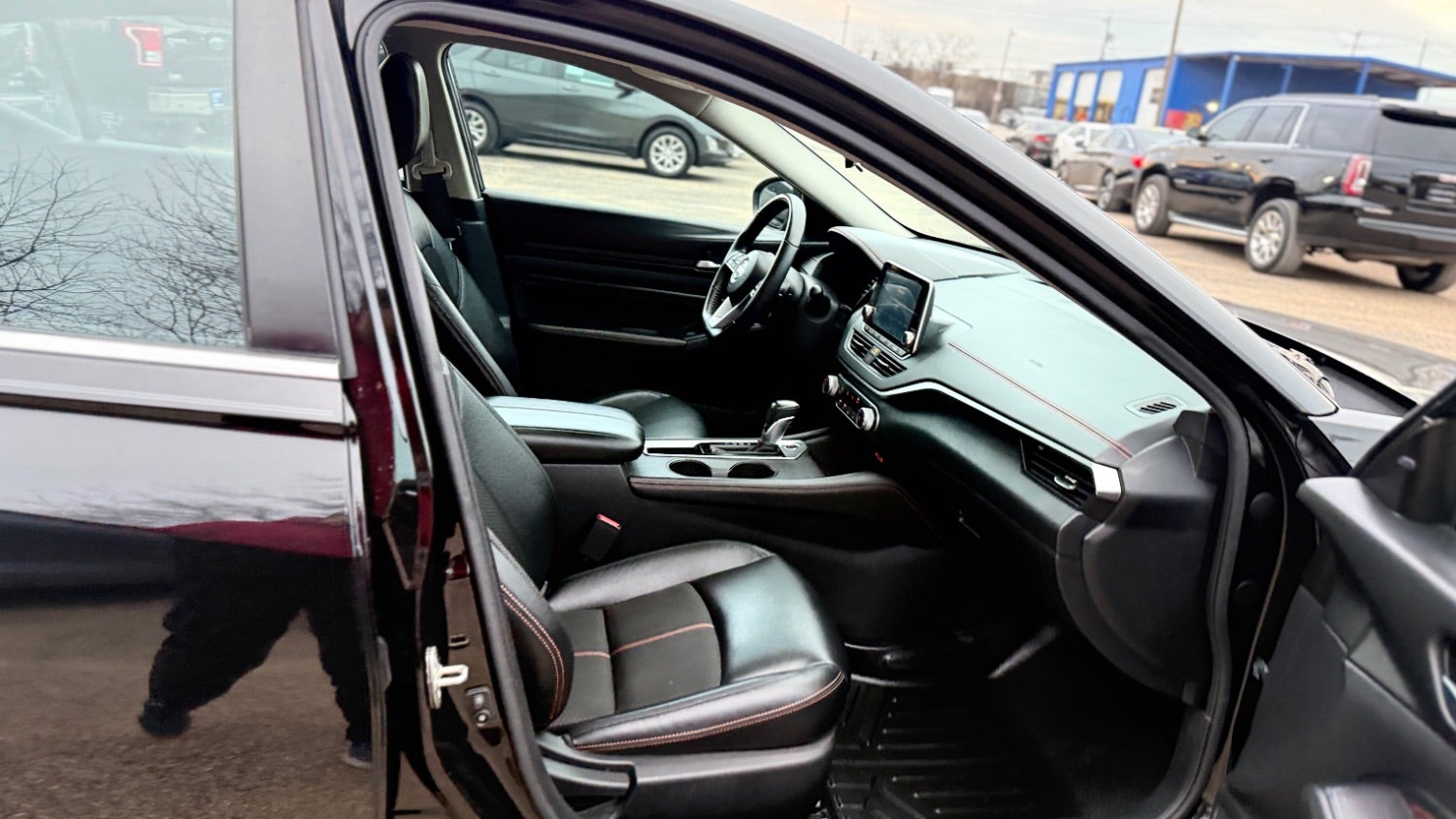 2021 Nissan Altima SR FWD