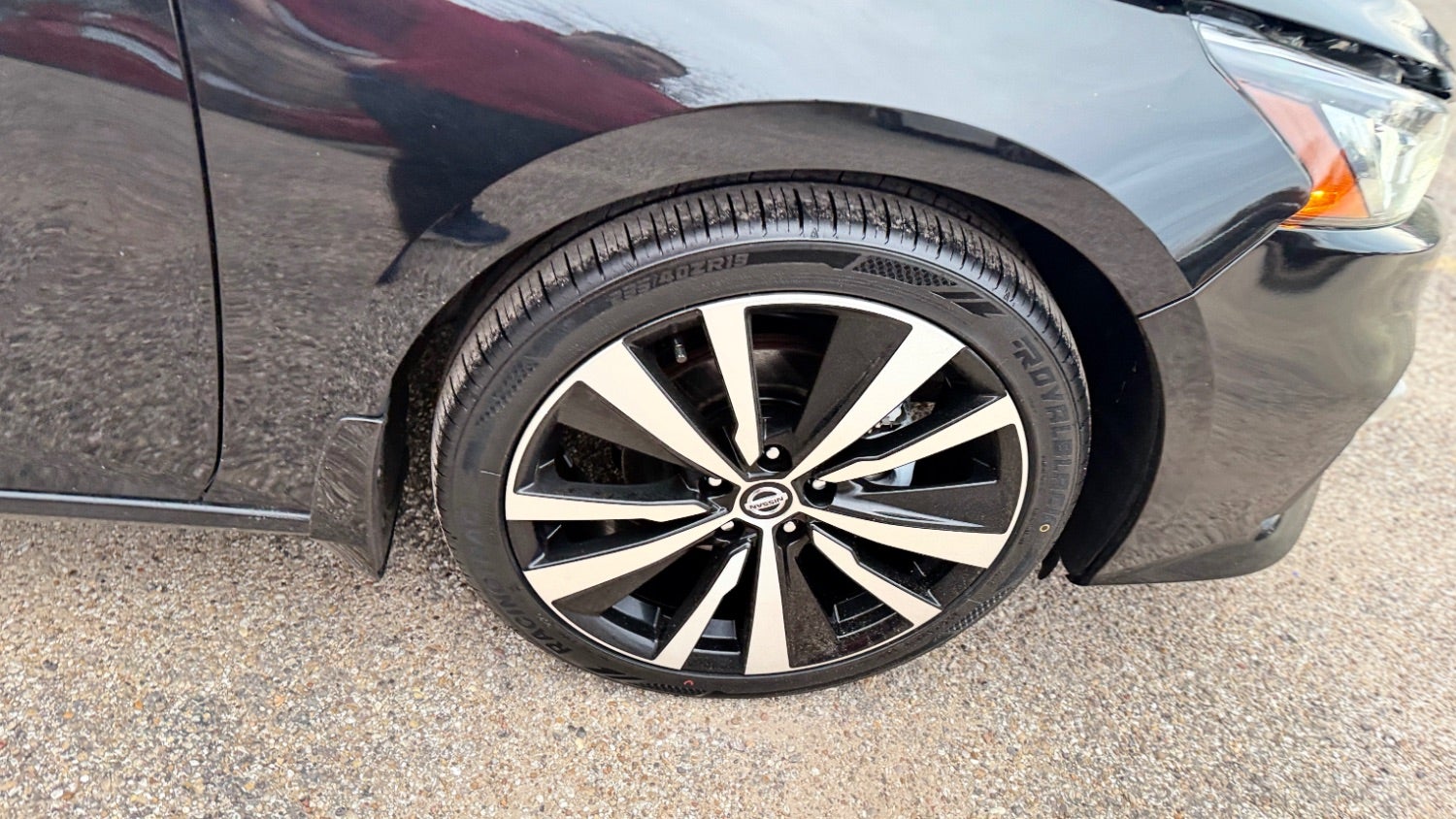 2021 Nissan Altima SR FWD