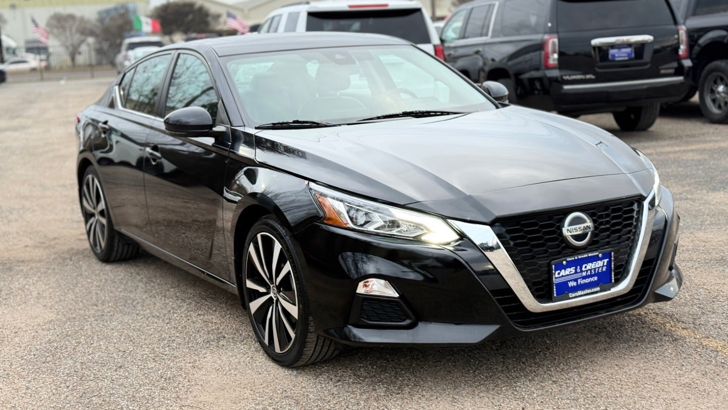 2021 Nissan Altima SR FWD