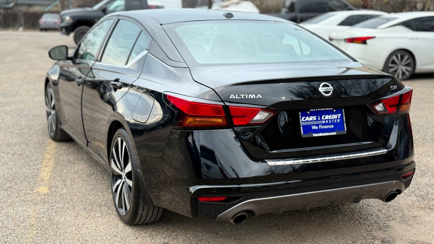 2021 Nissan Altima SR FWD