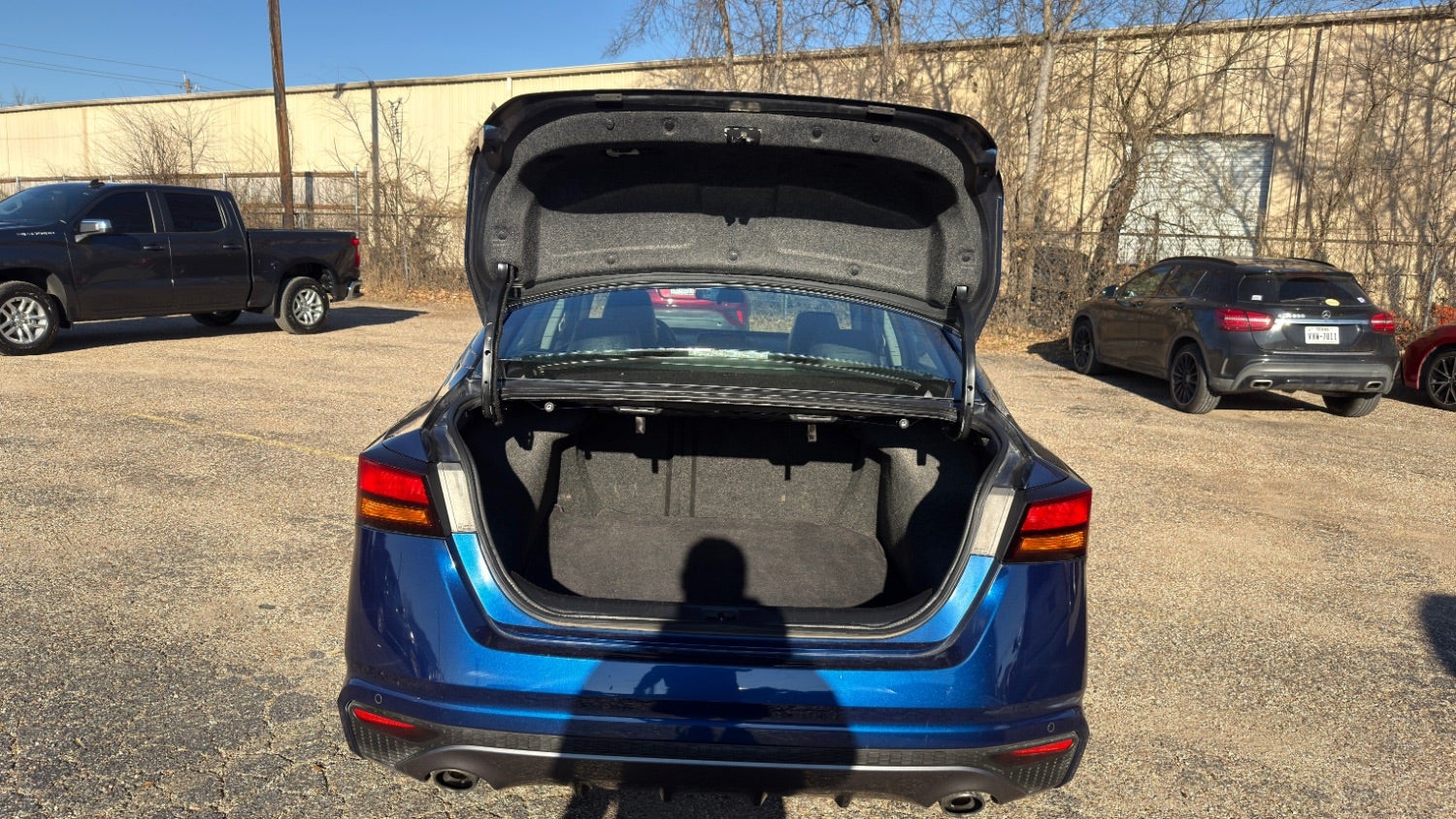 2022 Nissan Altima SR FWD