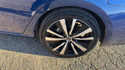 2022 Nissan Altima SR FWD