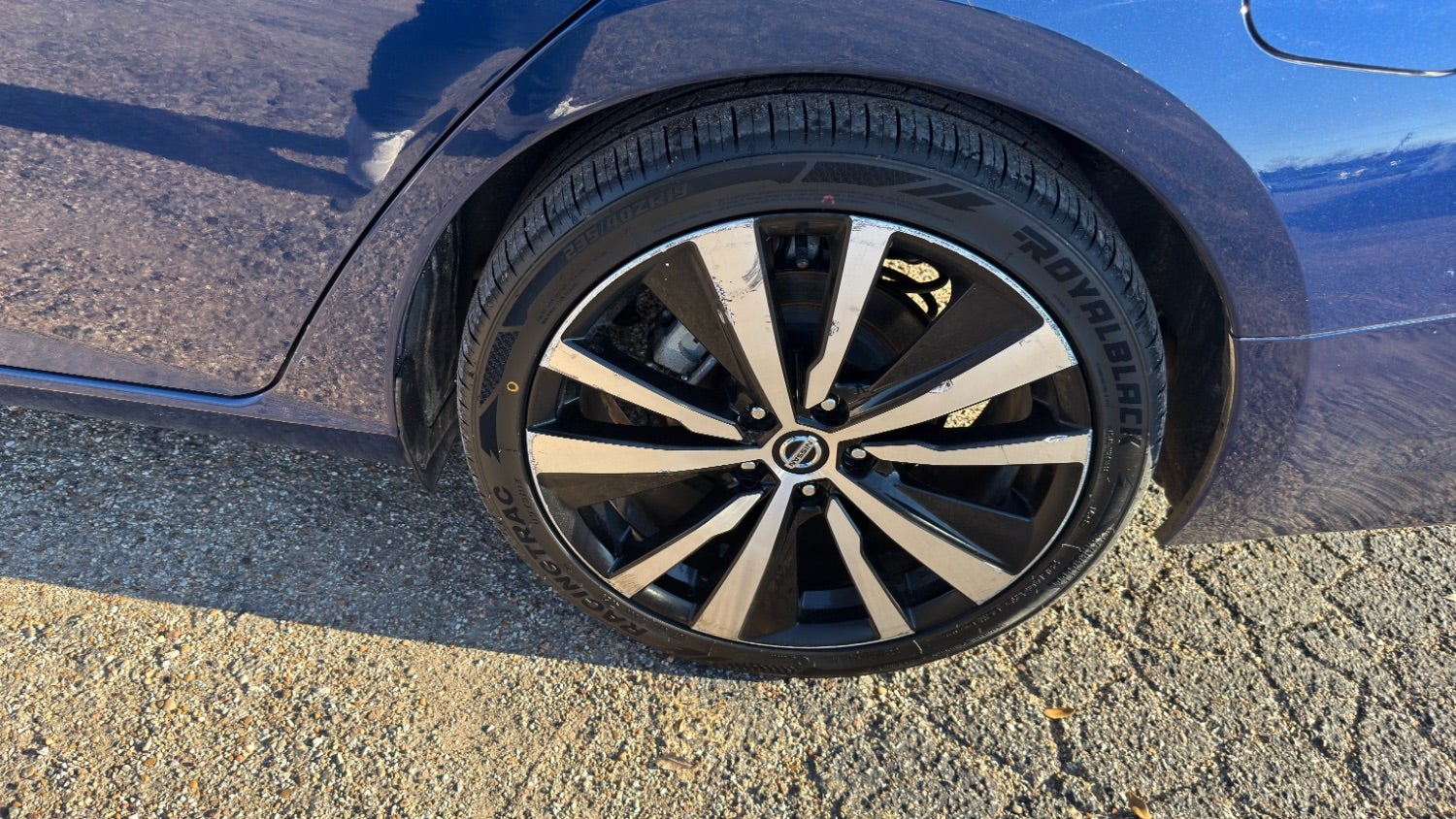 2022 Nissan Altima SR FWD