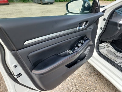2025 Nissan Altima SR FWD