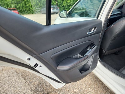 2025 Nissan Altima SR FWD
