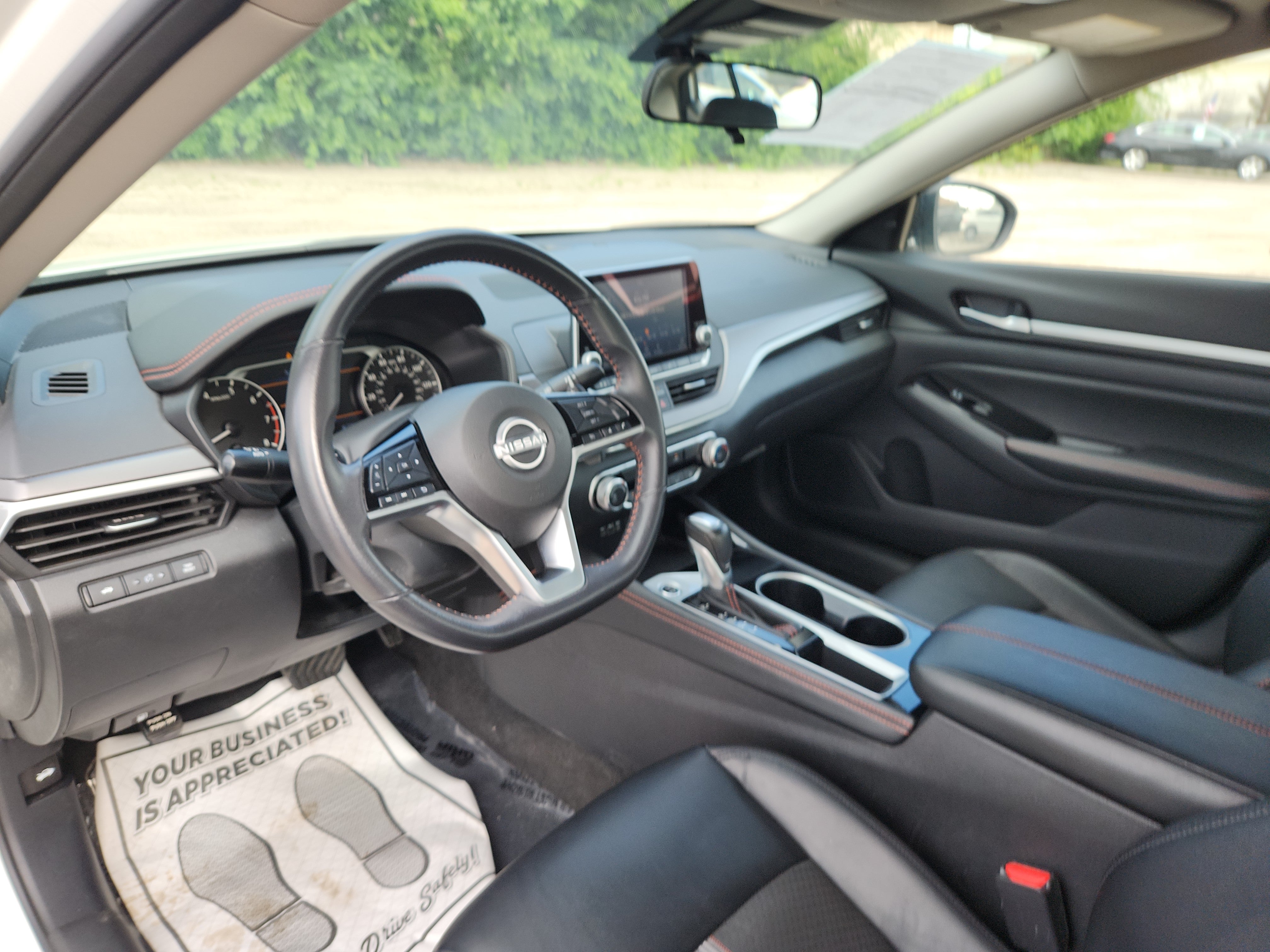 2025 Nissan Altima SR FWD