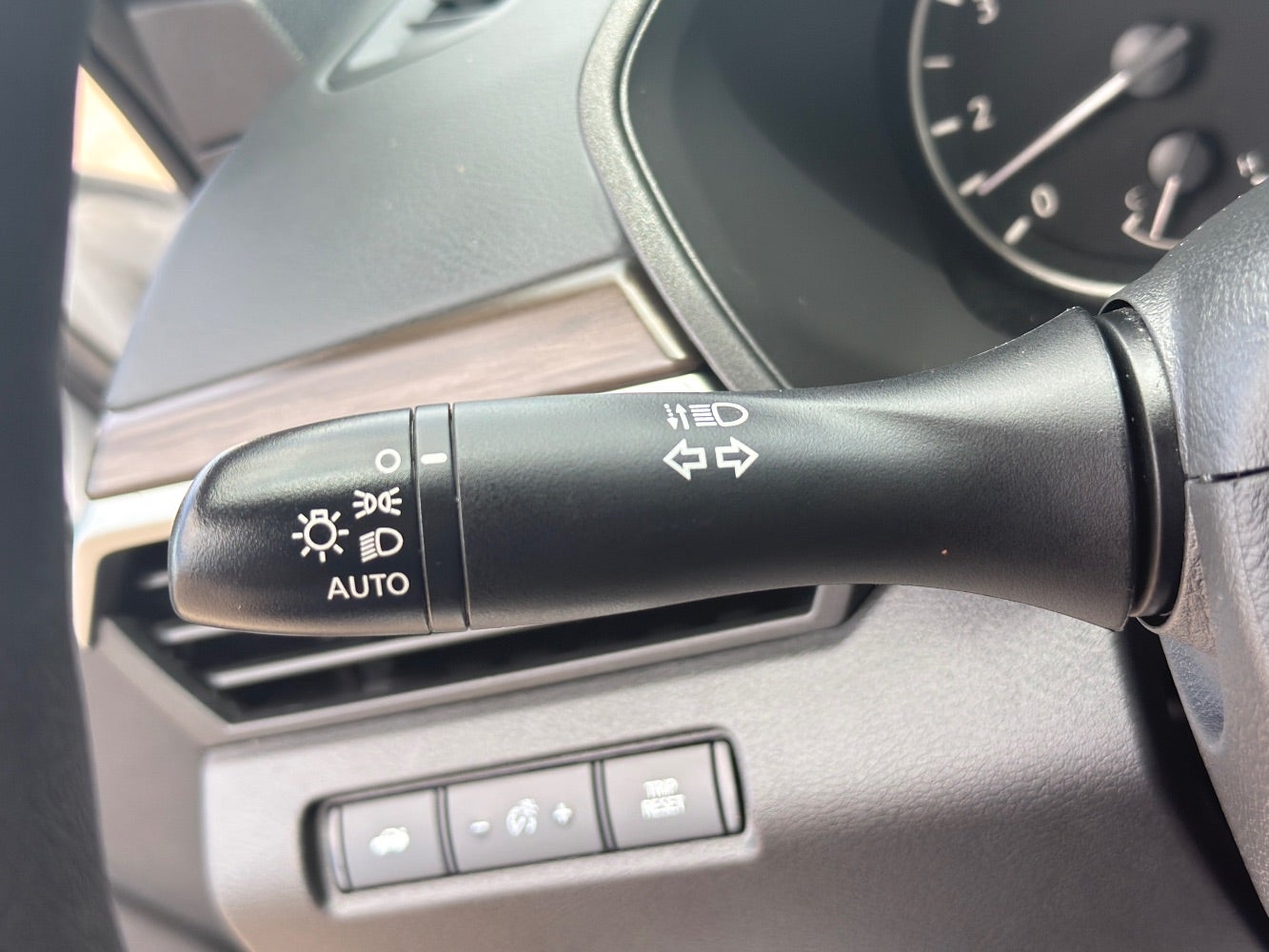 2023 Nissan Altima SV FWD