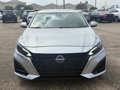 2023 Nissan Altima SV FWD