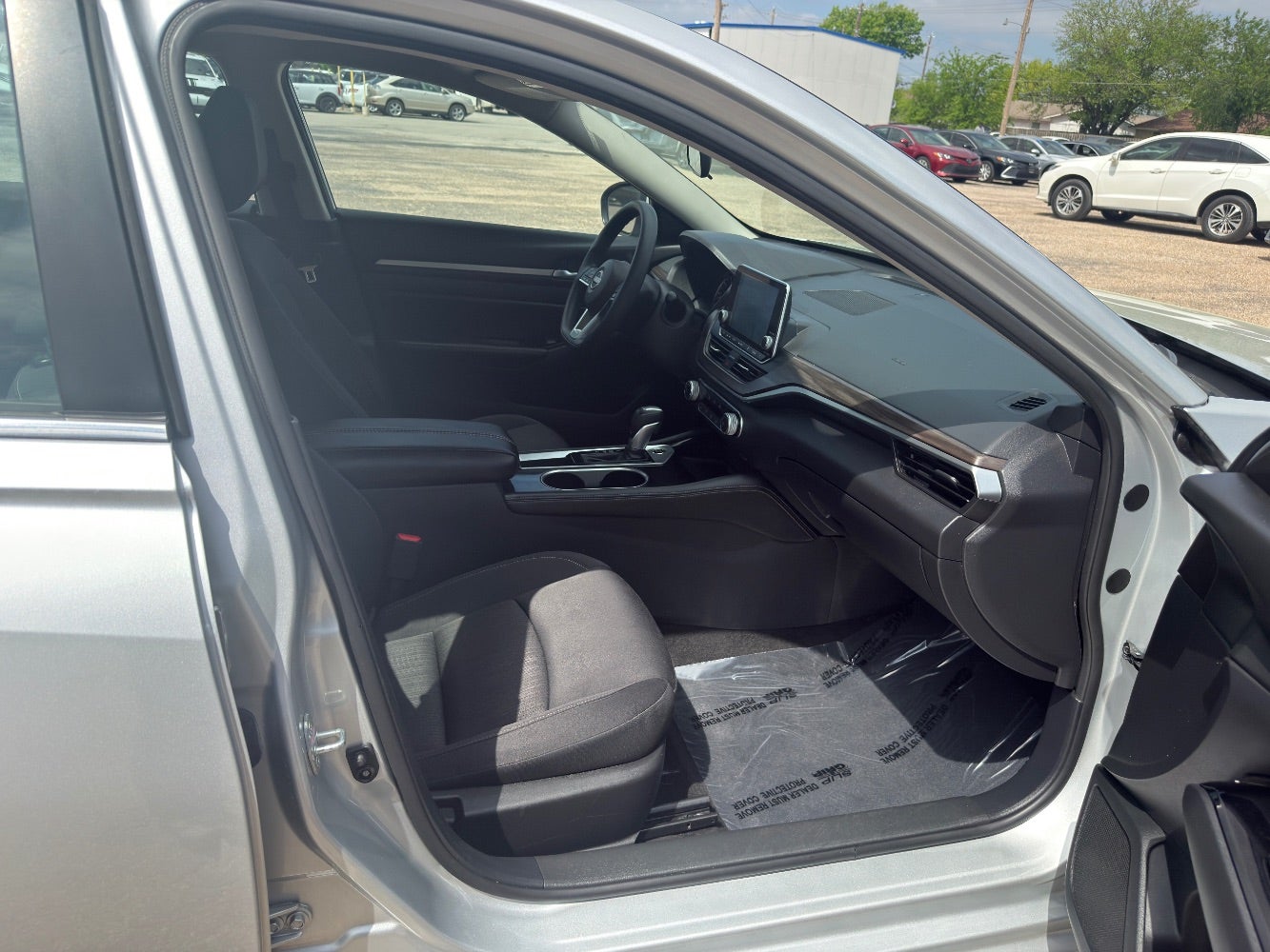 2023 Nissan Altima SV FWD