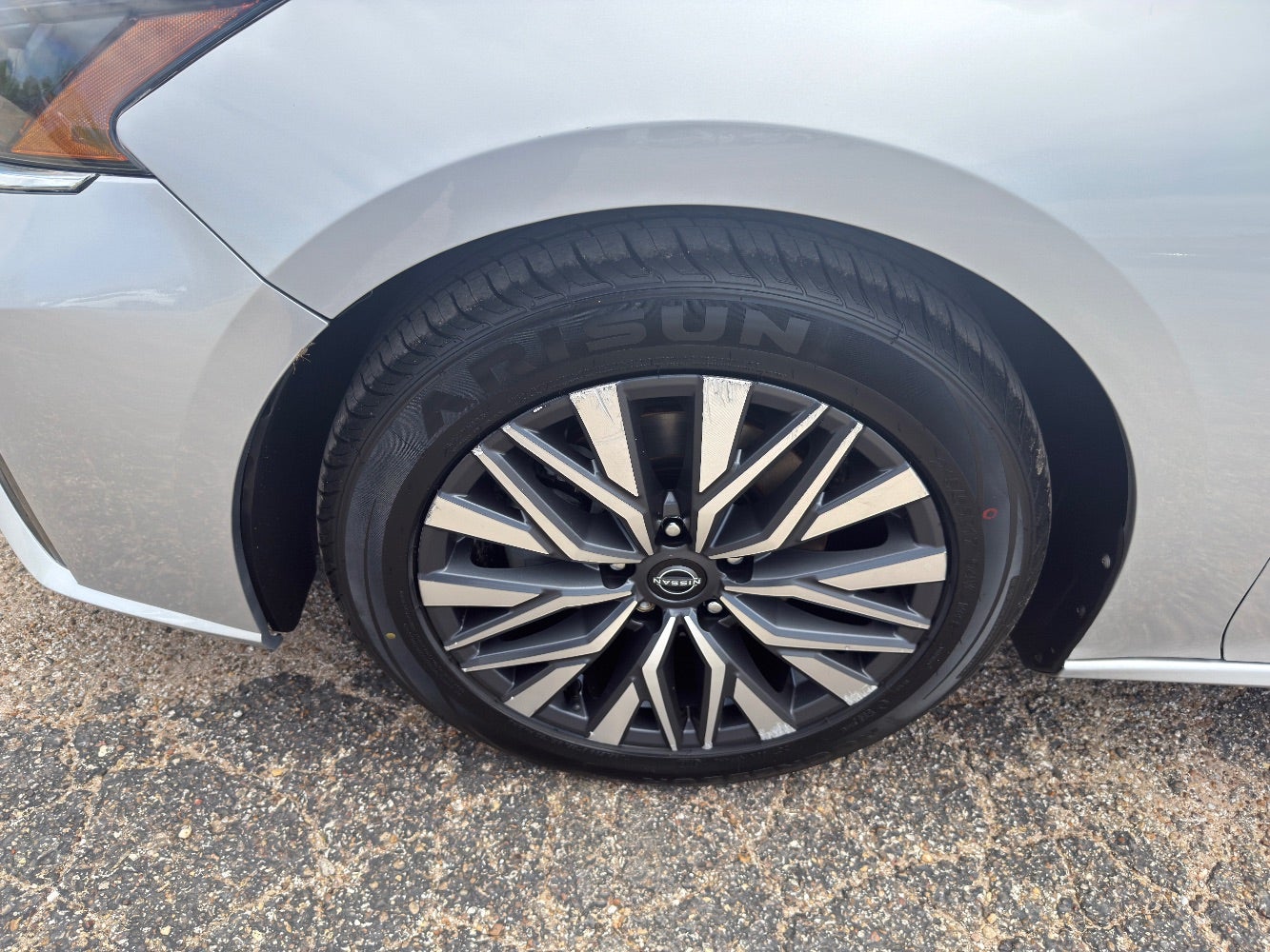 2023 Nissan Altima SV FWD