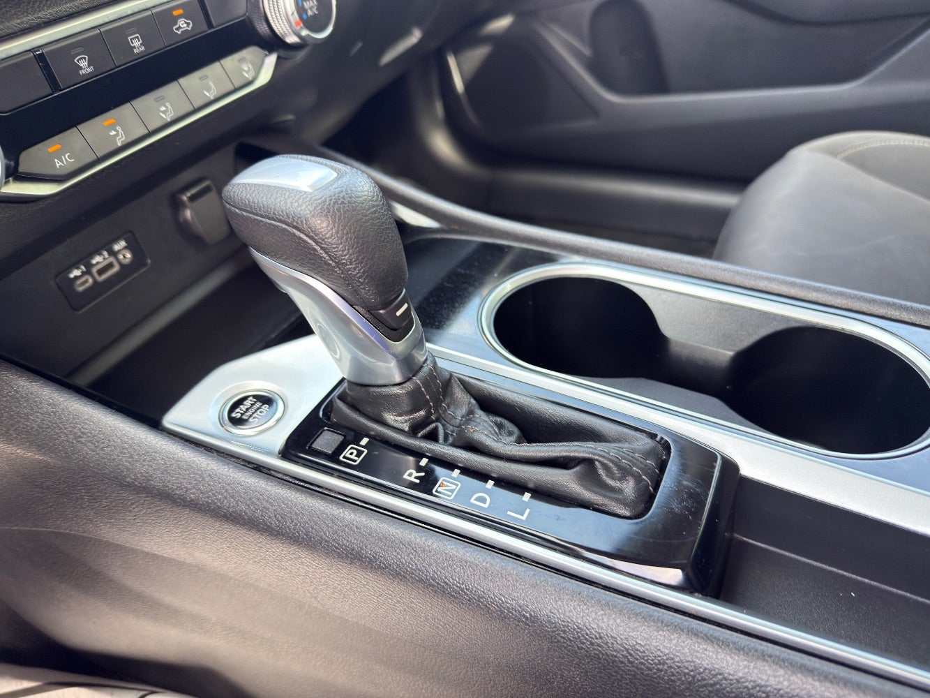 2024 Nissan Altima SV FWD