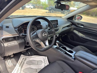 2024 Nissan Altima SV FWD