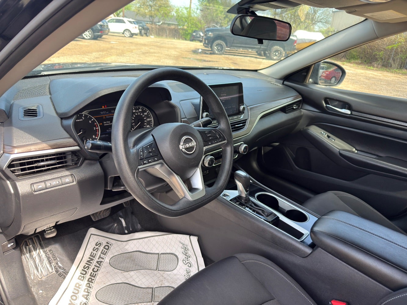 2024 Nissan Altima SV FWD