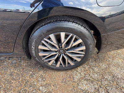 2024 Nissan Altima SV FWD