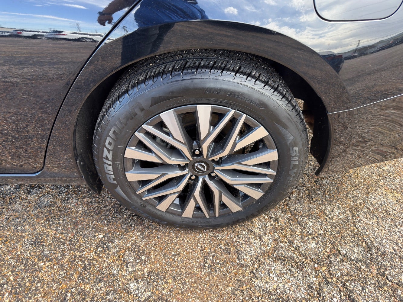 2024 Nissan Altima SV FWD