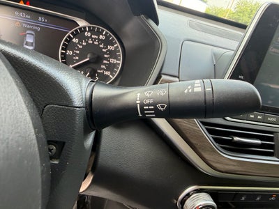 2023 Nissan Altima SV FWD