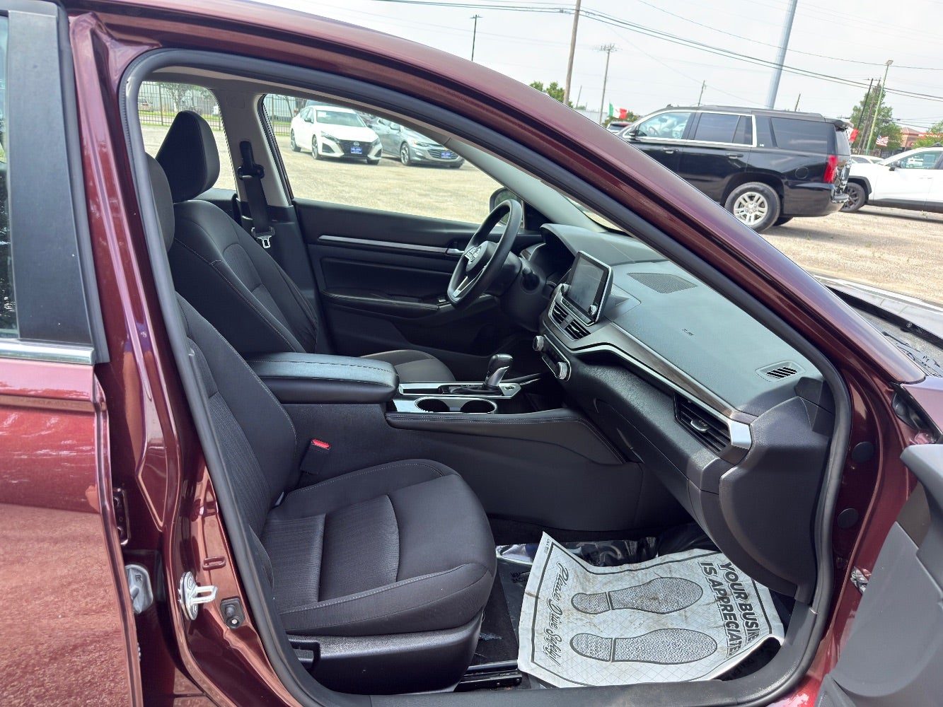 2023 Nissan Altima SV FWD