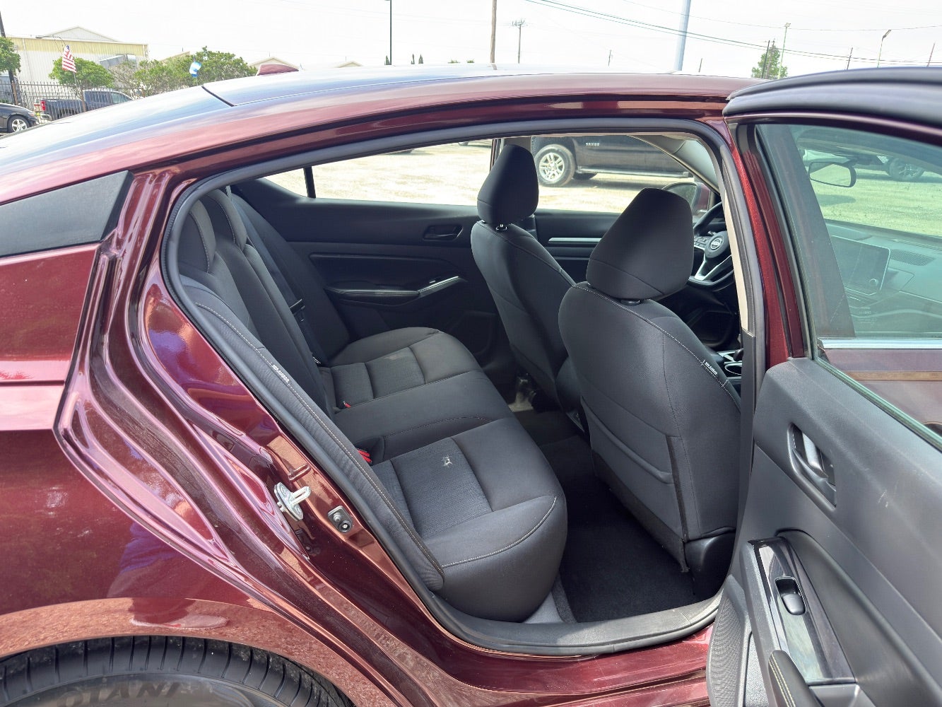 2023 Nissan Altima SV FWD